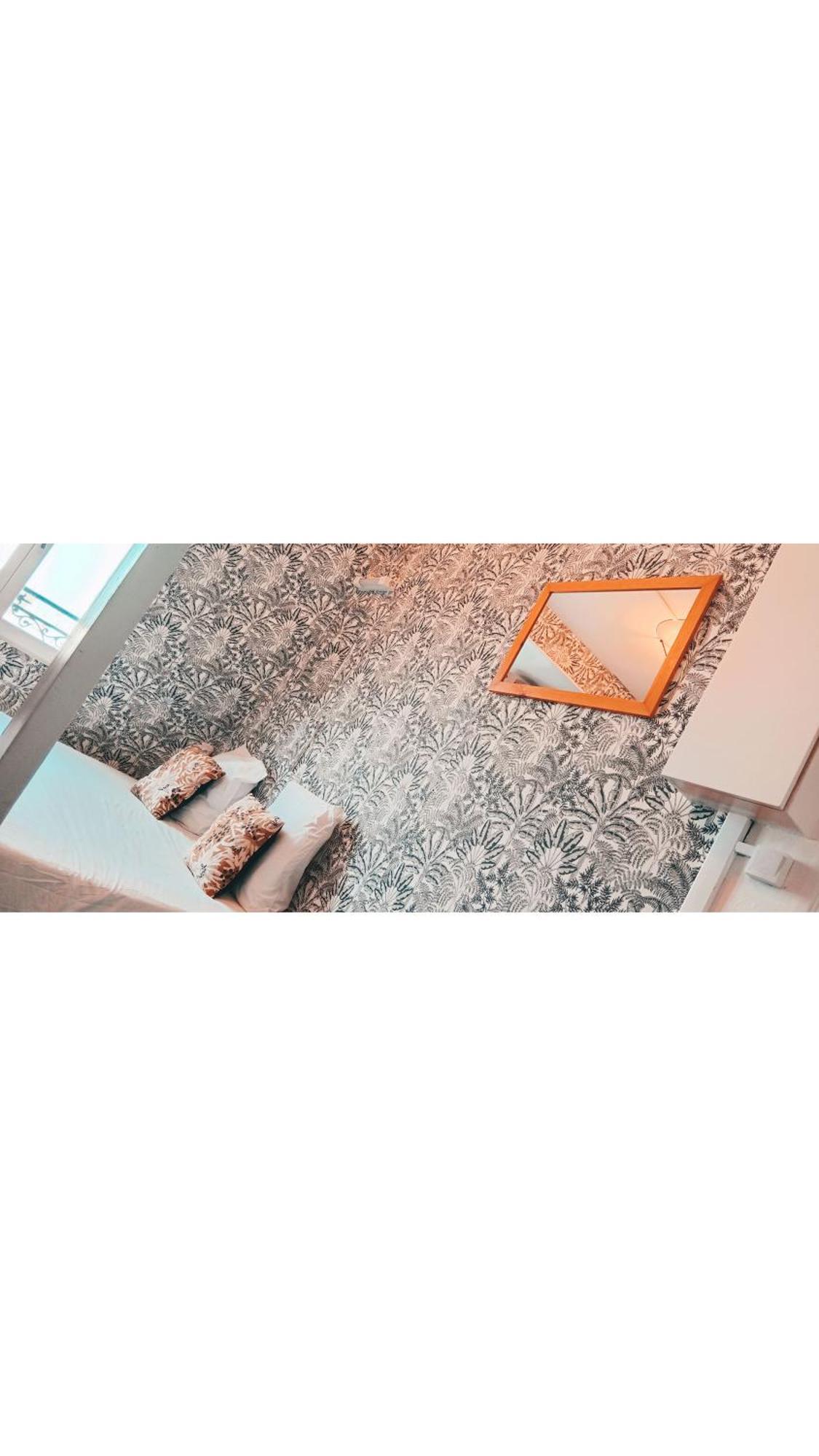 Location En Plein Coeur De Paris N°21 Apartment Luaran gambar