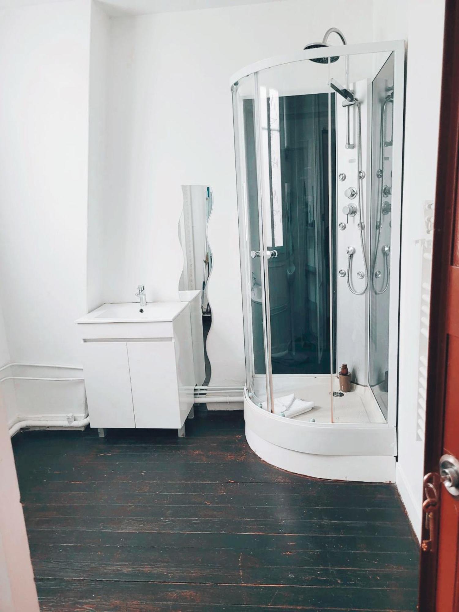 Location En Plein Coeur De Paris N°21 Apartment Luaran gambar